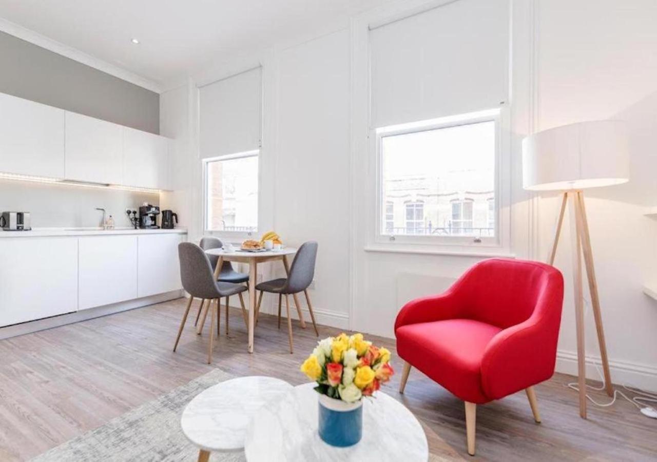 Babylon Piccadilly Apartment London Exterior photo