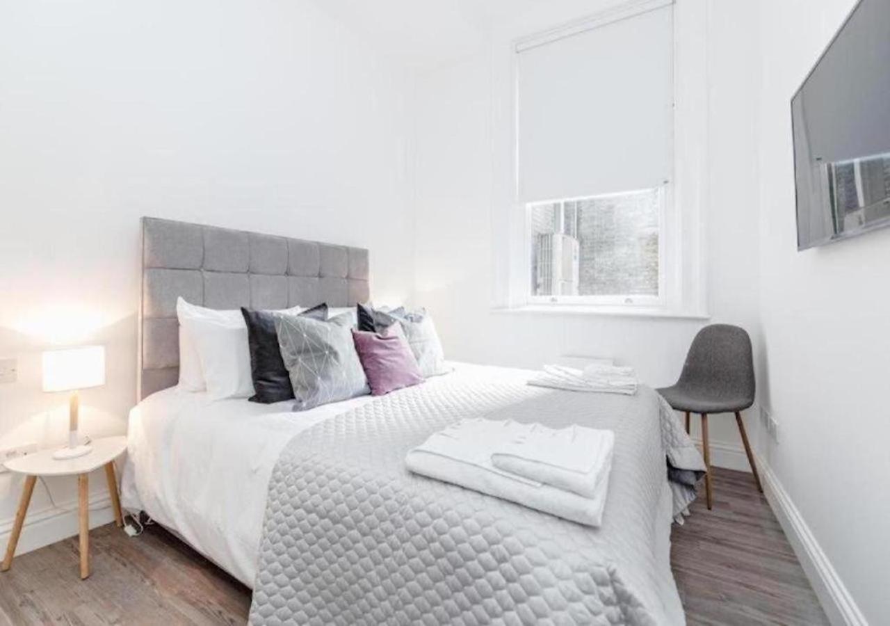 Babylon Piccadilly Apartment London Exterior photo